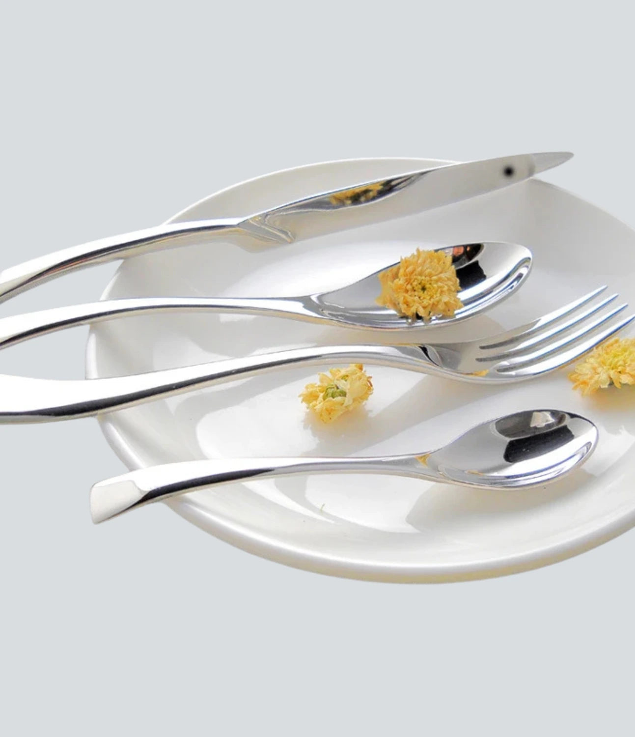 Elegant Black Rose Cutlery